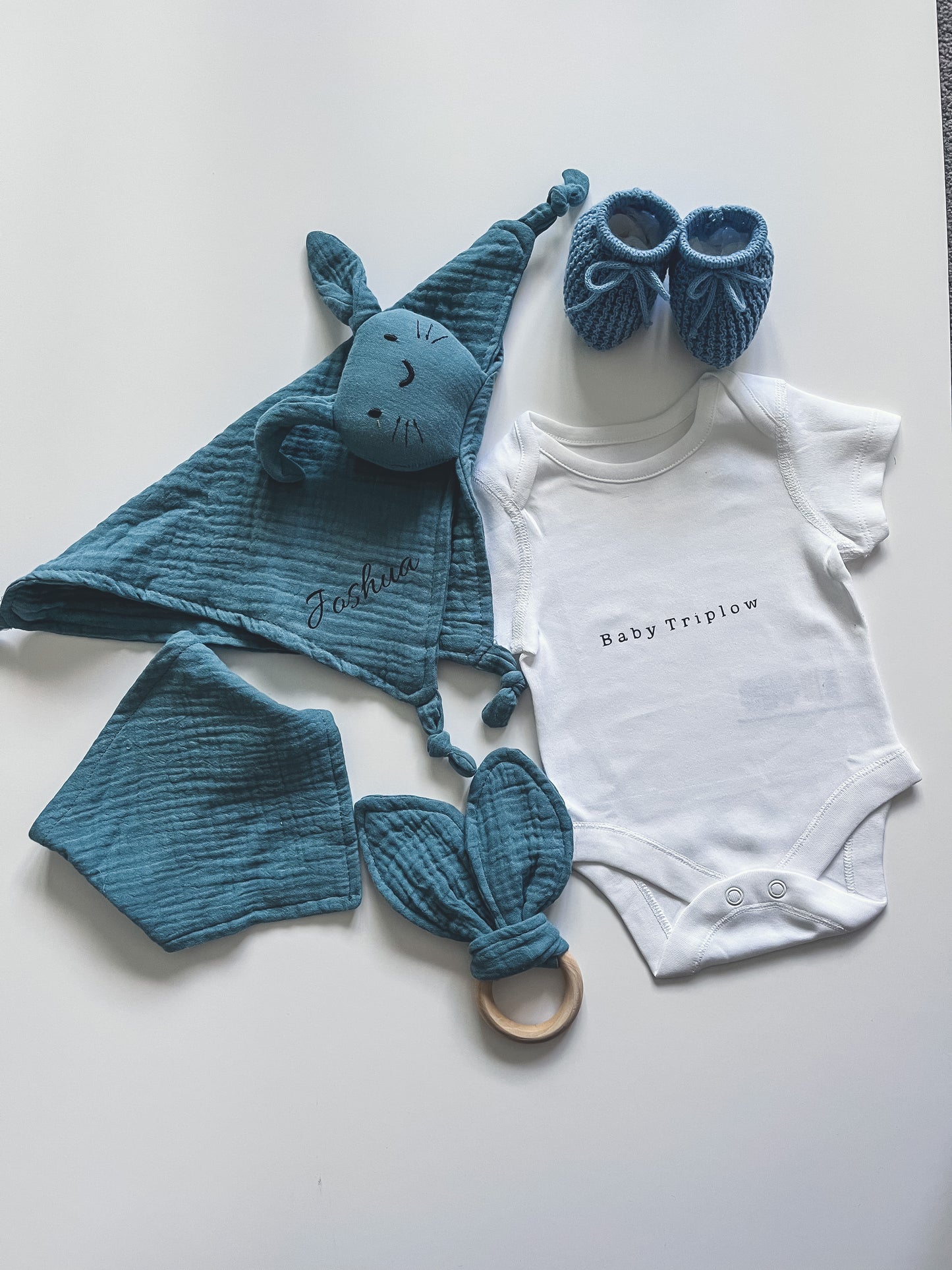 Baby comforter gift set