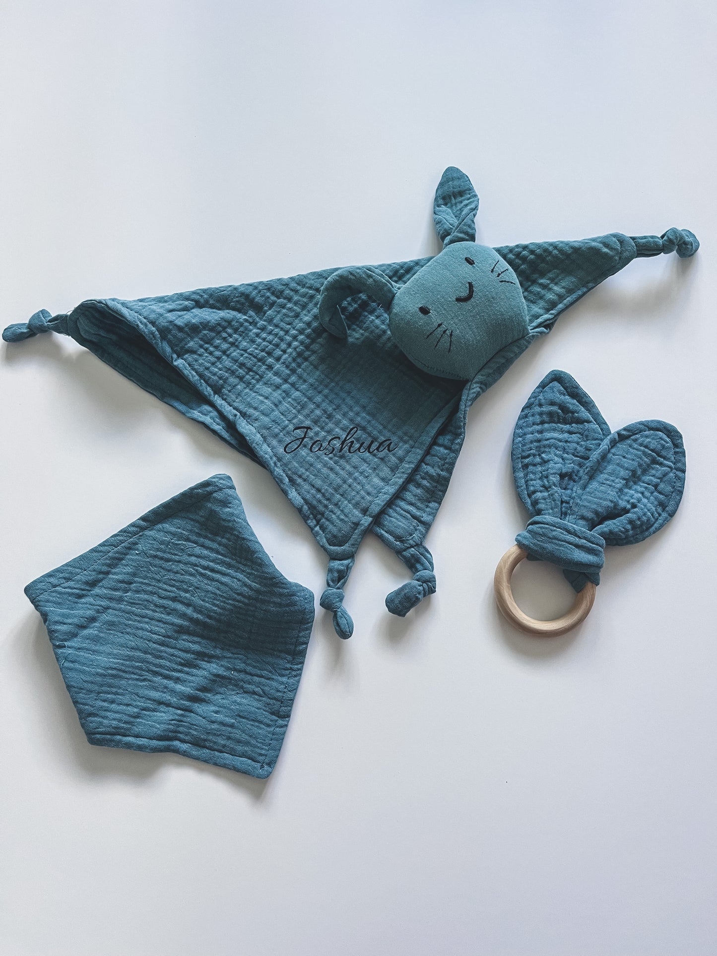 Baby comforter gift set