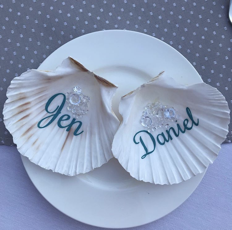 personalised scallop shell place cards
